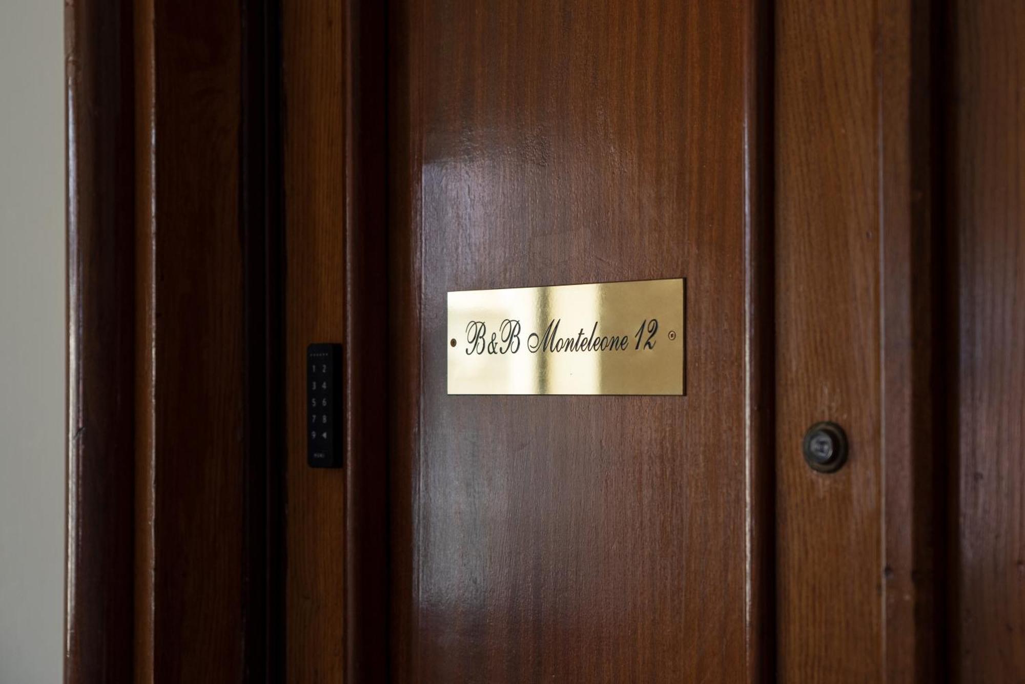 B&B Monteleone ,12 나폴리 외부 사진